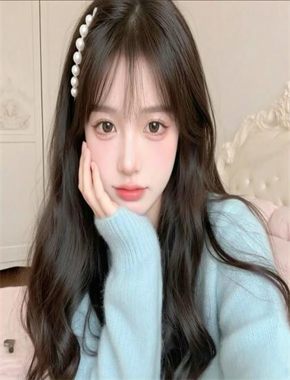 娱乐的探索地狱9的奥秘：隐藏细节与深层意义